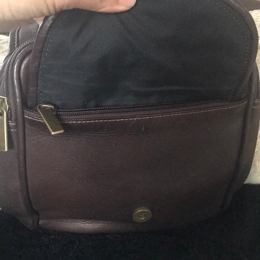 Leather and fur overnight bag - Picture 4 of 7